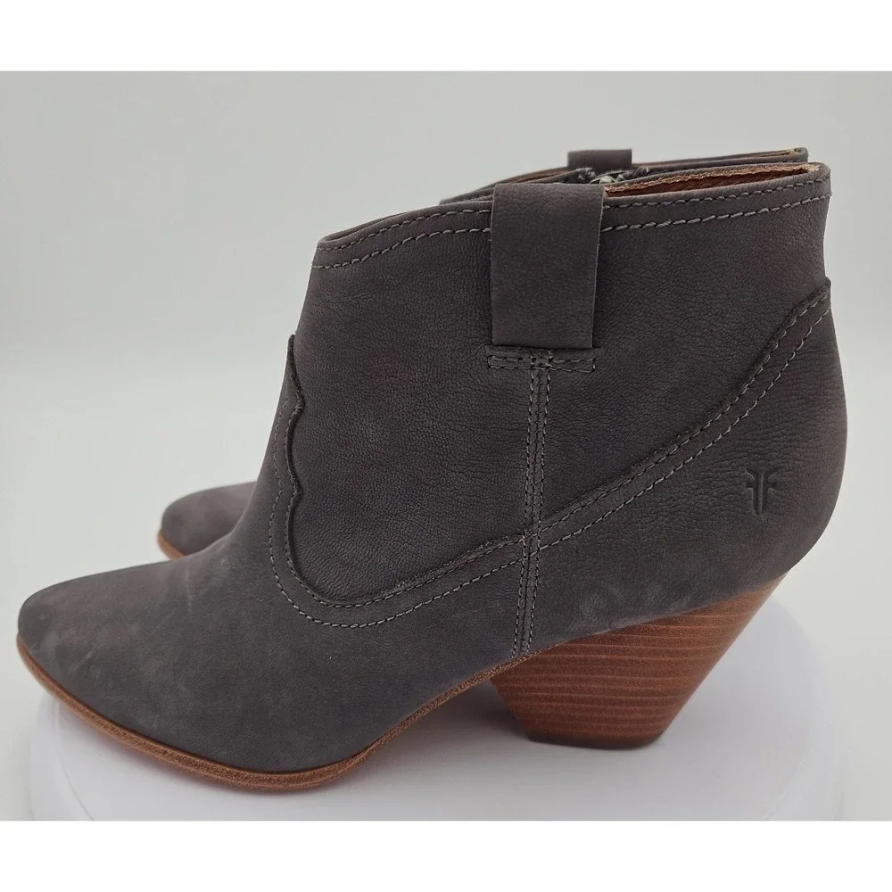 Frye REINA Blue Gray Suede Leather Western Ankle Zip Bootie 3471724-JEA W/9M EUC